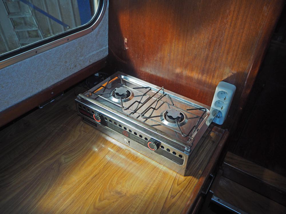 Fore ship, Accommodation